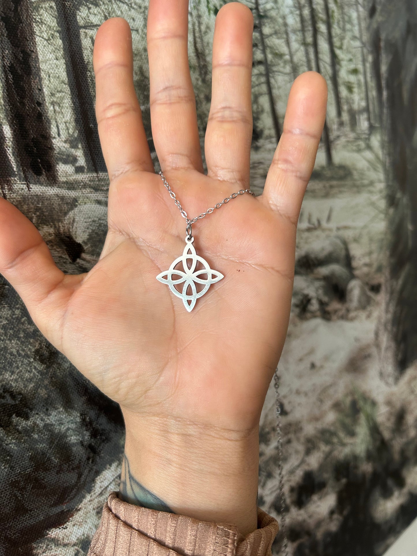 NUDOS DE BRUJA Amuletos